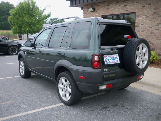 2003 Land Rover Freelander SE