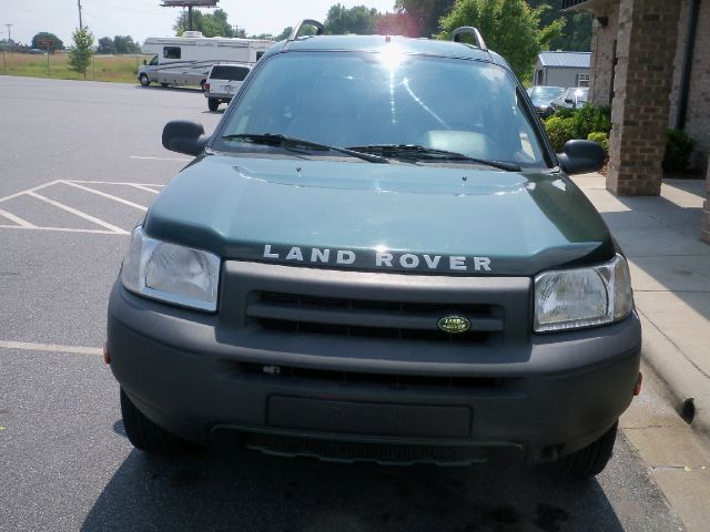 2003 Land Rover Freelander SE