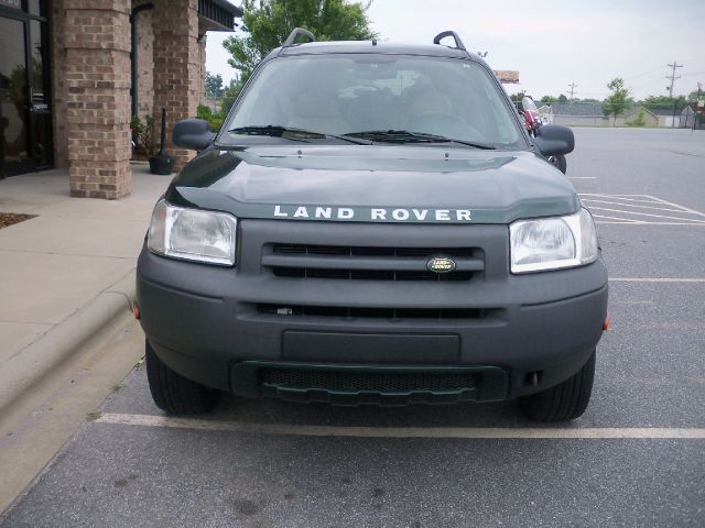 2003 Land Rover Freelander SE