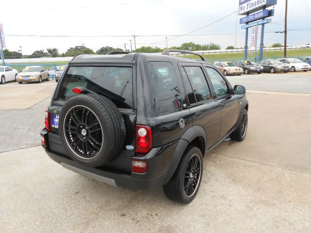 2005 Land Rover Freelander SE