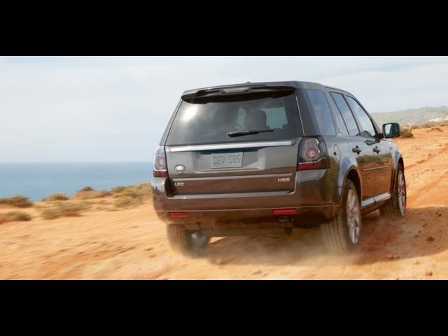 2014 Land Rover LR2 LS NICE