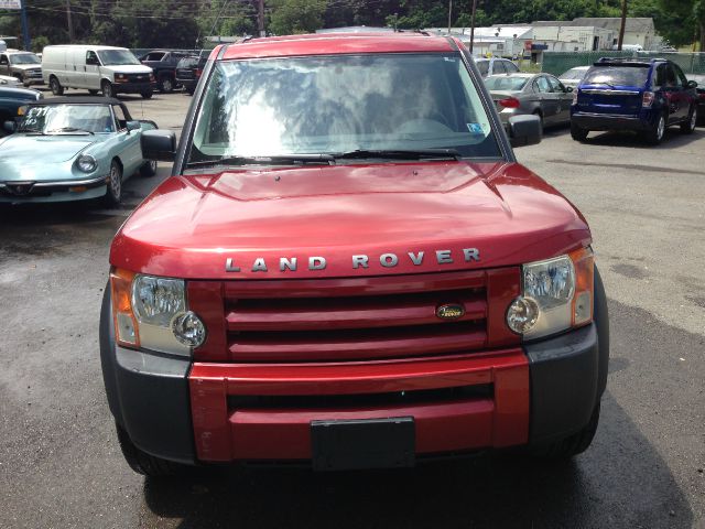 2006 Land Rover LR3 Red Line