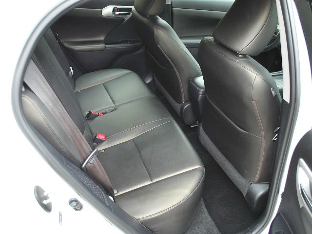 2012 Lexus CT 200h Base