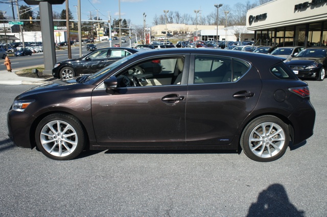 2012 Lexus CT 200h Base