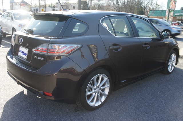 2012 Lexus CT 200h Base