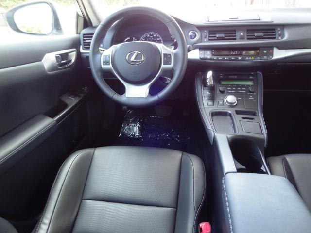 2012 Lexus CT 200h 1 Owner