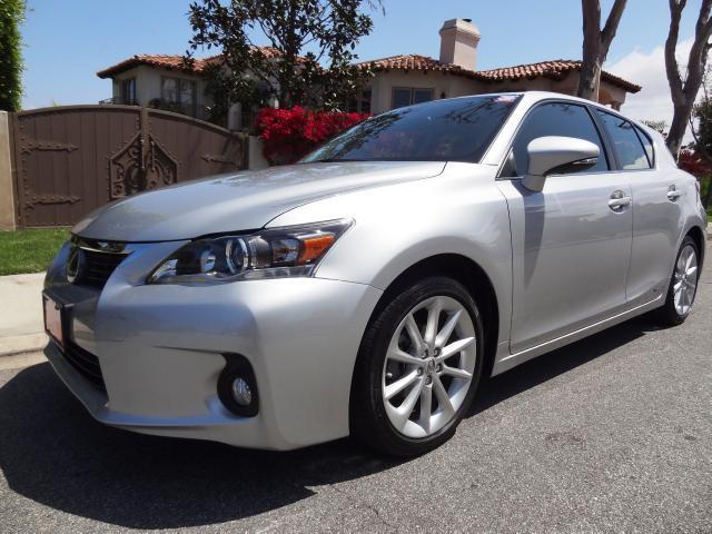 2012 Lexus CT 200h 1 Owner