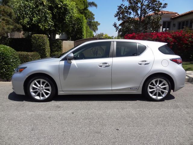 2012 Lexus CT 200h 1 Owner