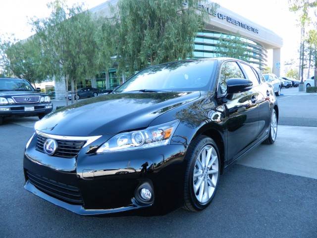 2012 Lexus CT 200h Base