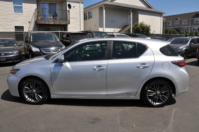 2013 Lexus CT 200h 750li Xdrive 1-ownerawdnavigation Sedan