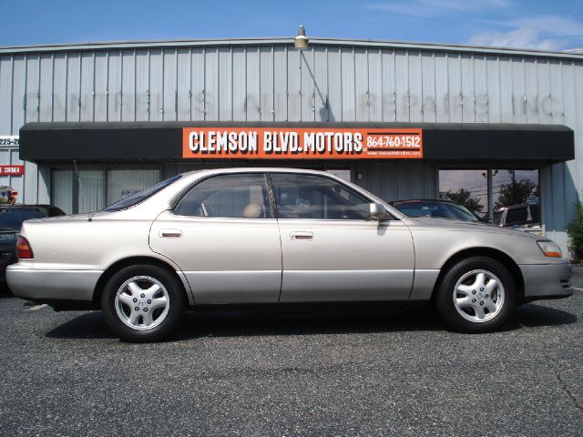 1994 Lexus ES 300 Premium