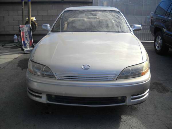 1994 Lexus ES 300 Base