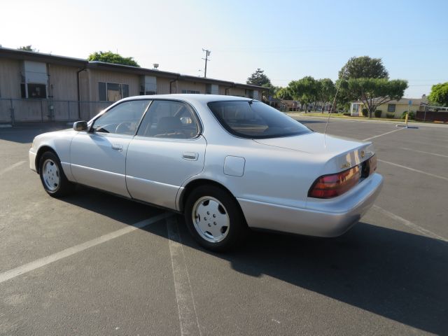 1994 Lexus ES 300 Base