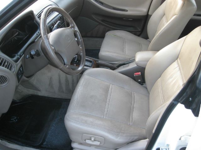 1995 Lexus ES 300 Base