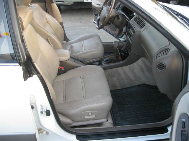 1995 Lexus ES 300 Base