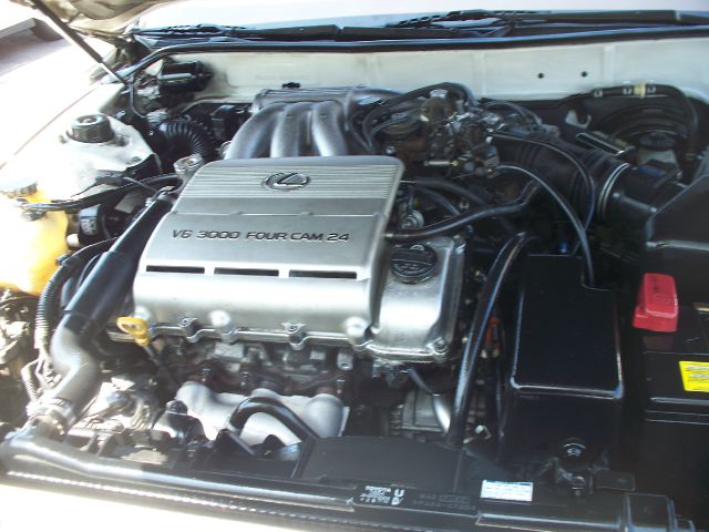 1995 Lexus ES 300 Base