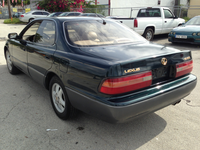 1995 Lexus ES 300 Base