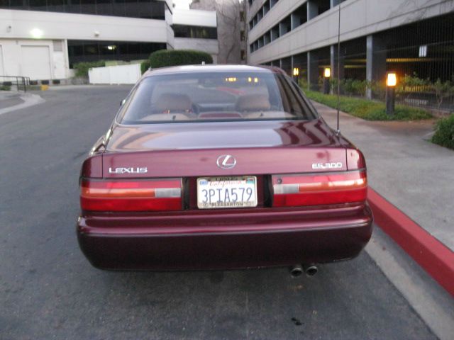 1996 Lexus ES 300 Unknown