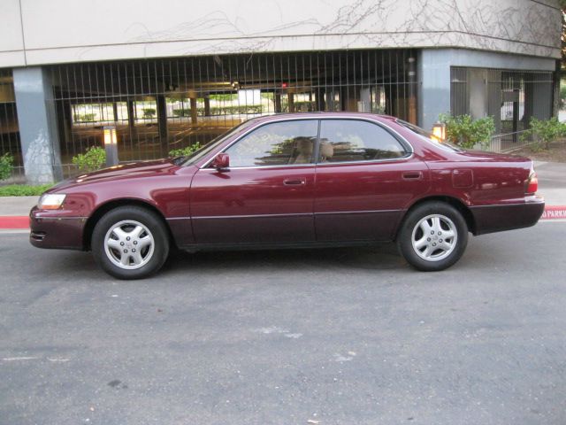 1996 Lexus ES 300 Unknown