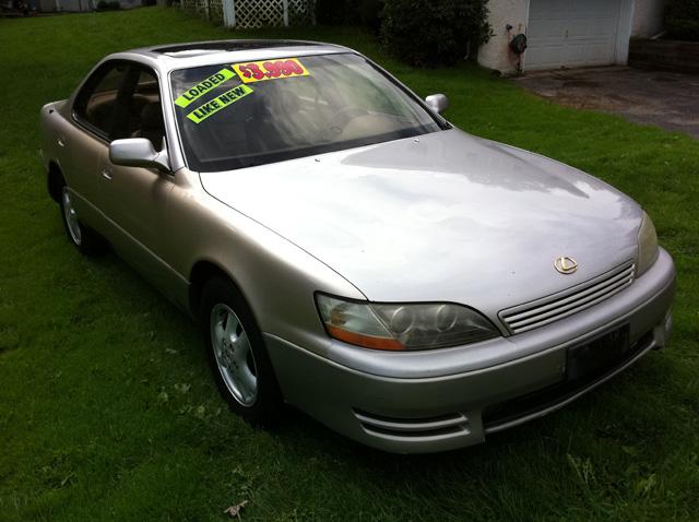 1996 Lexus ES 300 Base