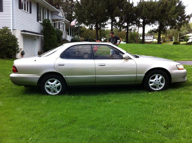 1996 Lexus ES 300 Base