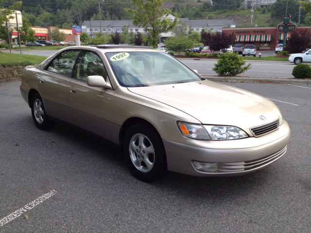 1997 Lexus ES 300 Base