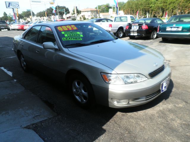 1997 Lexus ES 300 Base