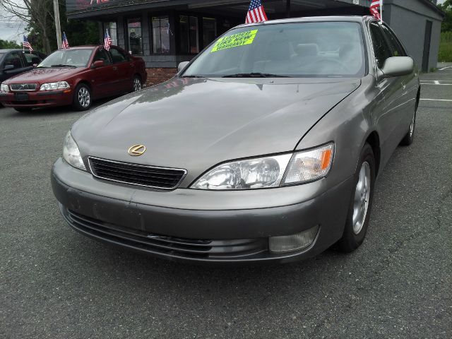 1997 Lexus ES 300 Base