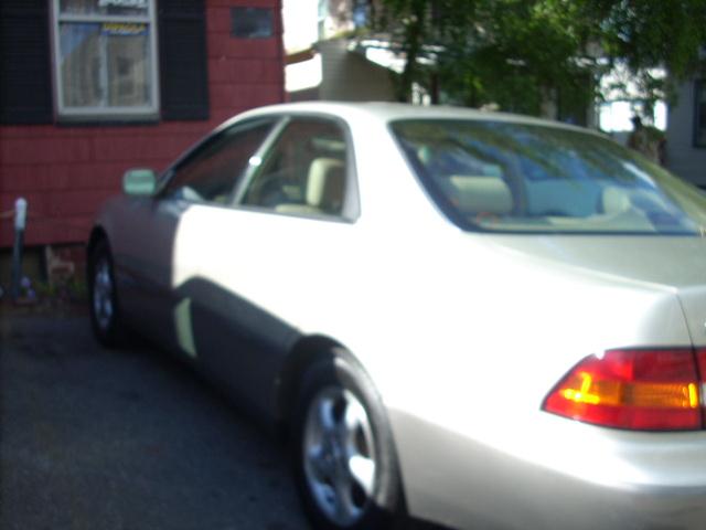 1997 Lexus ES 300 Unknown