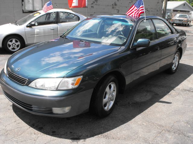 1997 Lexus ES 300 Base