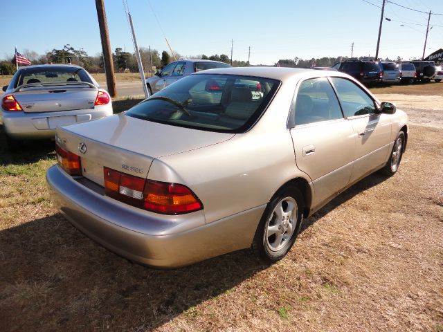 1998 Lexus ES 300 Base