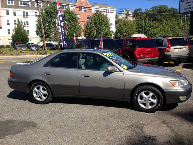 1998 Lexus ES 300 Base