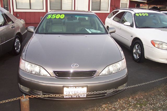 1998 Lexus ES 300 Base