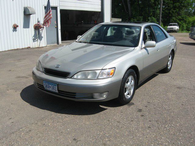 1998 Lexus ES 300 Base