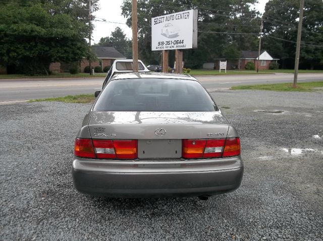 1998 Lexus ES 300 Base