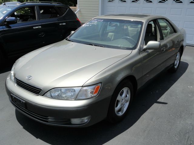 1999 Lexus ES 300 Unknown