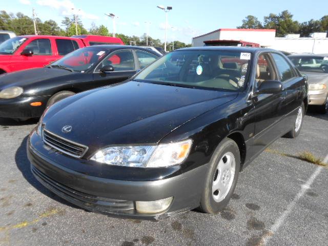 1999 Lexus ES 300 Base