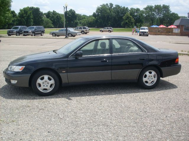 1999 Lexus ES 300 Limited (eldora)