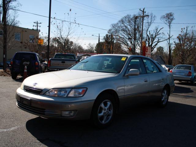 1999 Lexus ES 300 Unknown