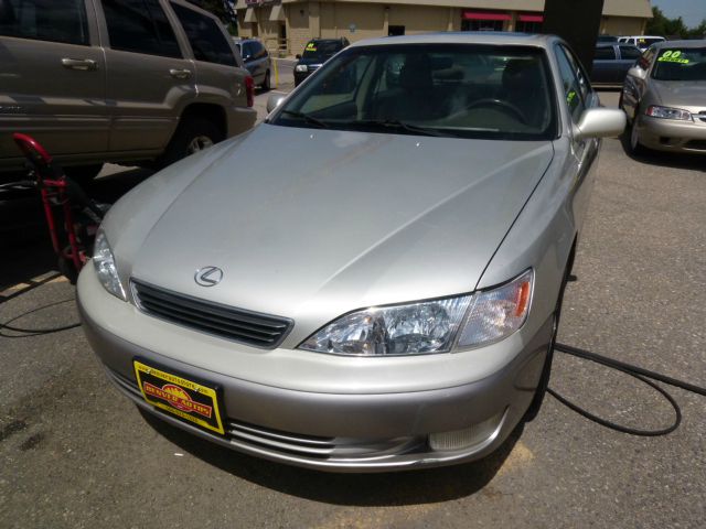 1999 Lexus ES 300 Unknown