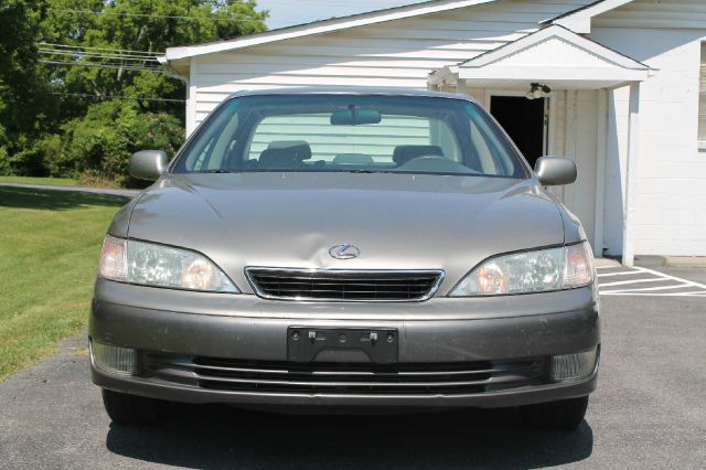 1999 Lexus ES 300 Base