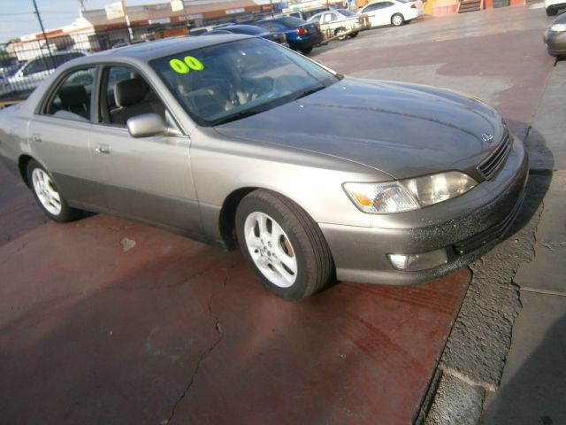 2000 Lexus ES 300 Unknown