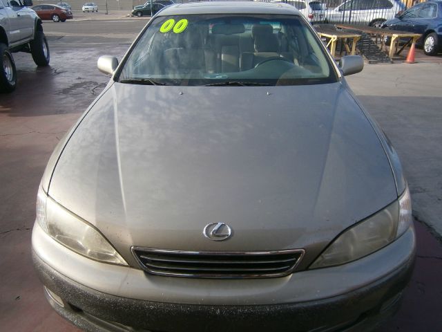 2000 Lexus ES 300 Unknown