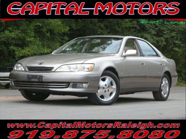 2000 Lexus ES 300 Base