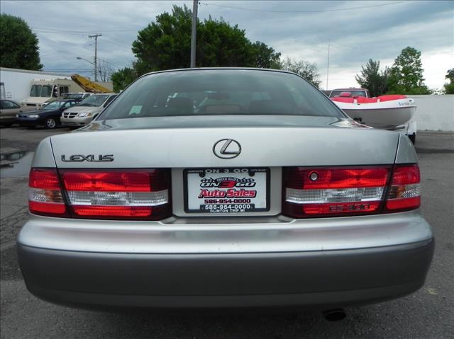 2000 Lexus ES 300 Ralliart