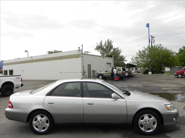 2000 Lexus ES 300 Ralliart