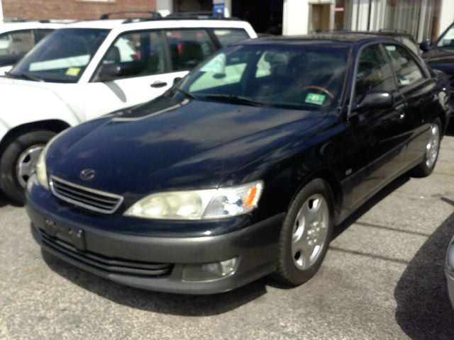 2000 Lexus ES 300 Unknown