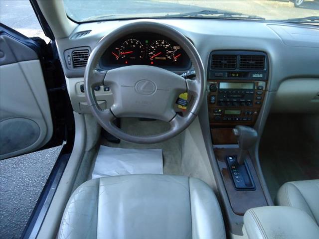 2000 Lexus ES 300 Unknown