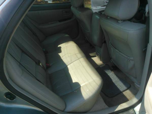 2001 Lexus ES 300 Unknown