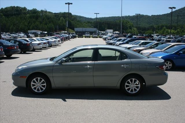 2002 Lexus ES 300 SE Sedan